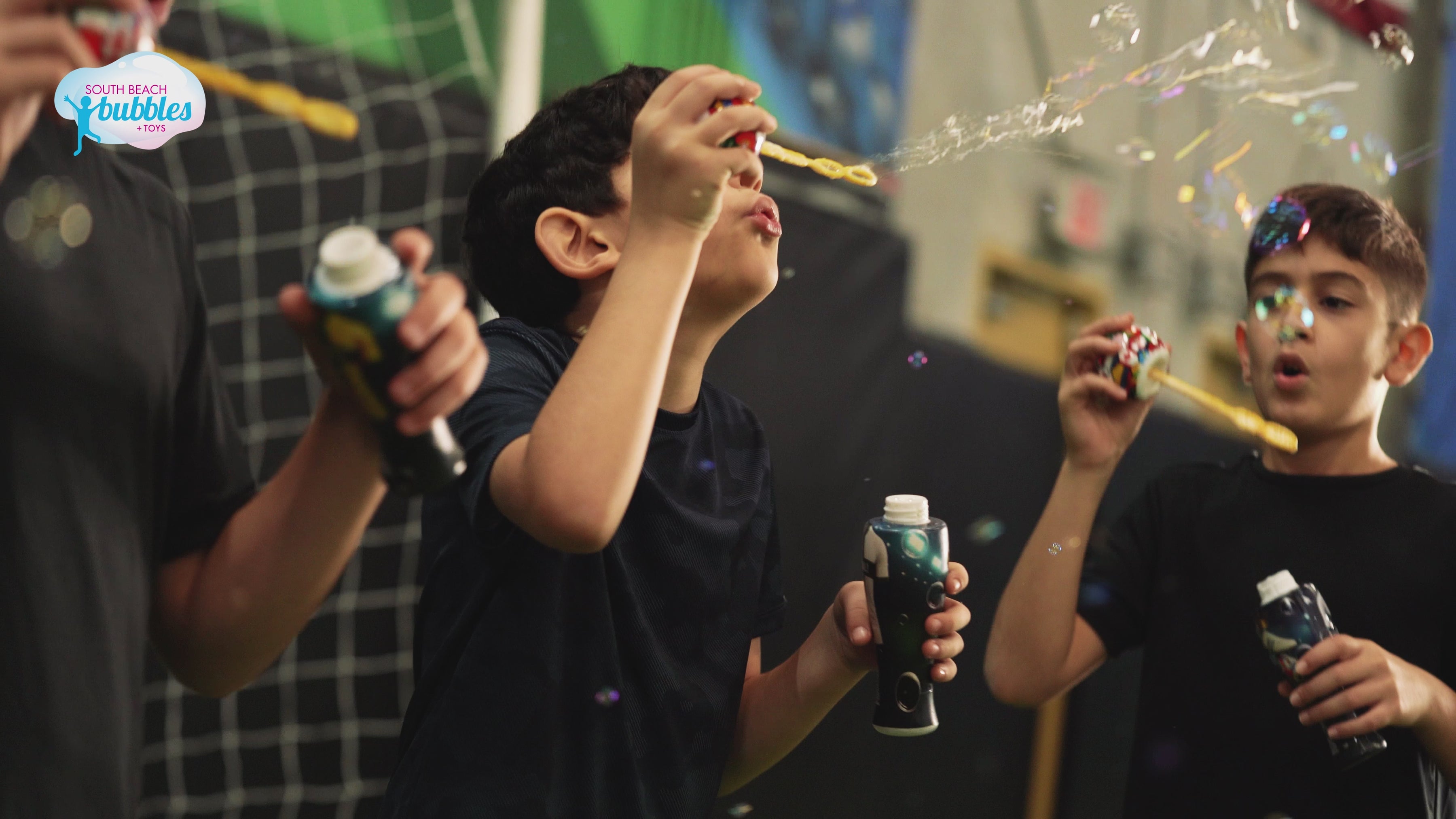 The Unspillables Soccer Bubbles no-spill bubble toy with built-in wand for mess-free outdoor play, parties, and soccer-themed fun for kids