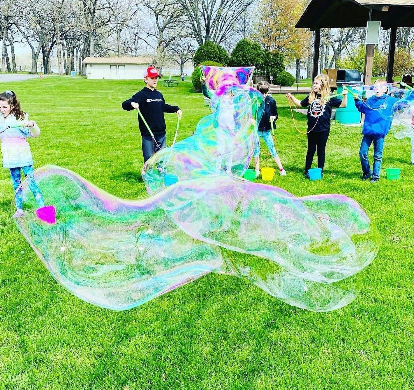 WOWmazing Bubble Party - South Beach Bubbles