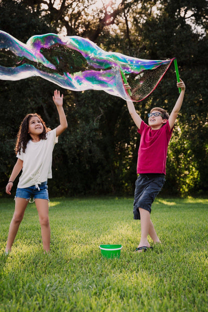 4 Big Bubble Wands and 6-pack WOWmazing Bubble Refill - Makes 6 Gallons! - South Beach Bubbles